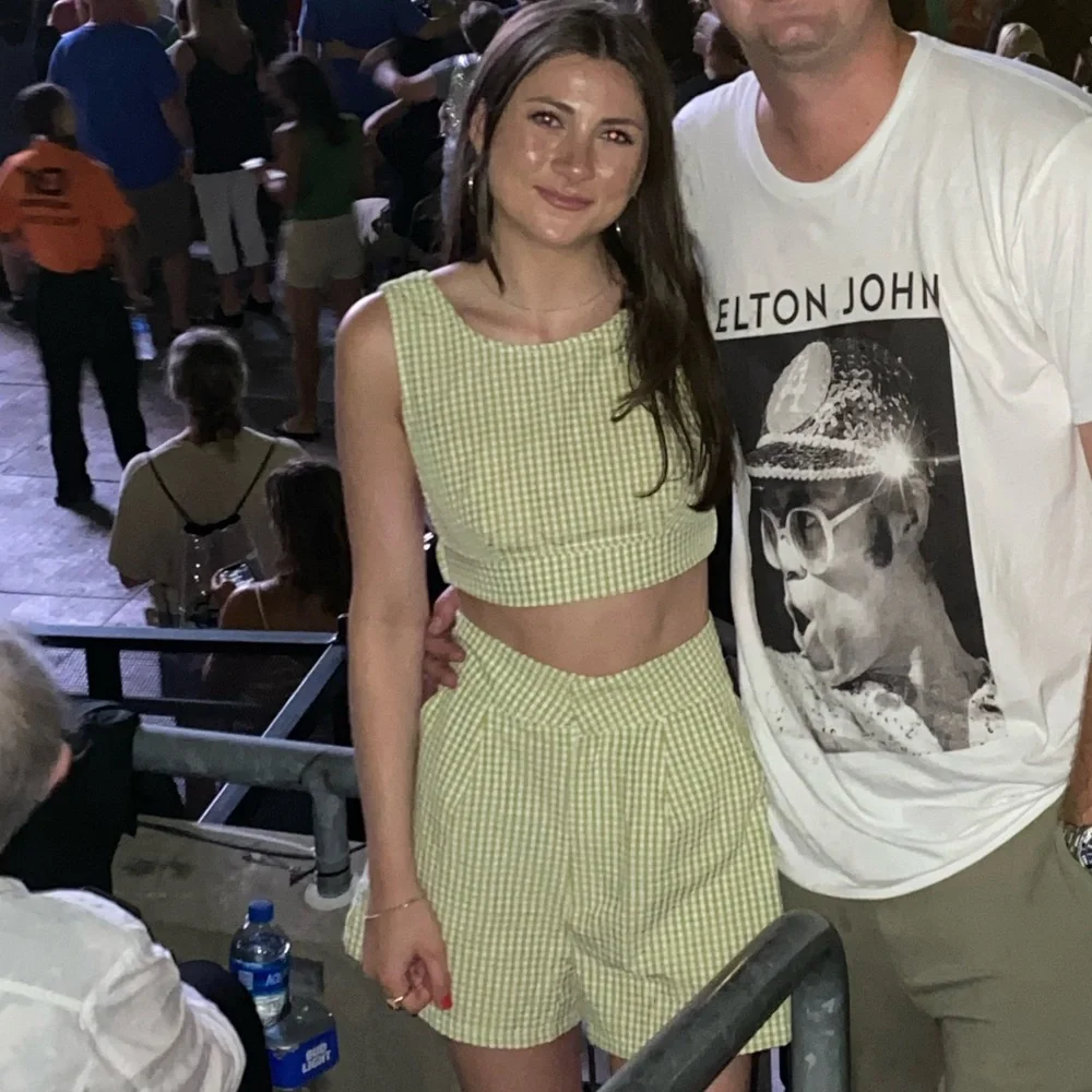 Light Green Gingham Top, Size XS, Like New, - Picture 6 of 12